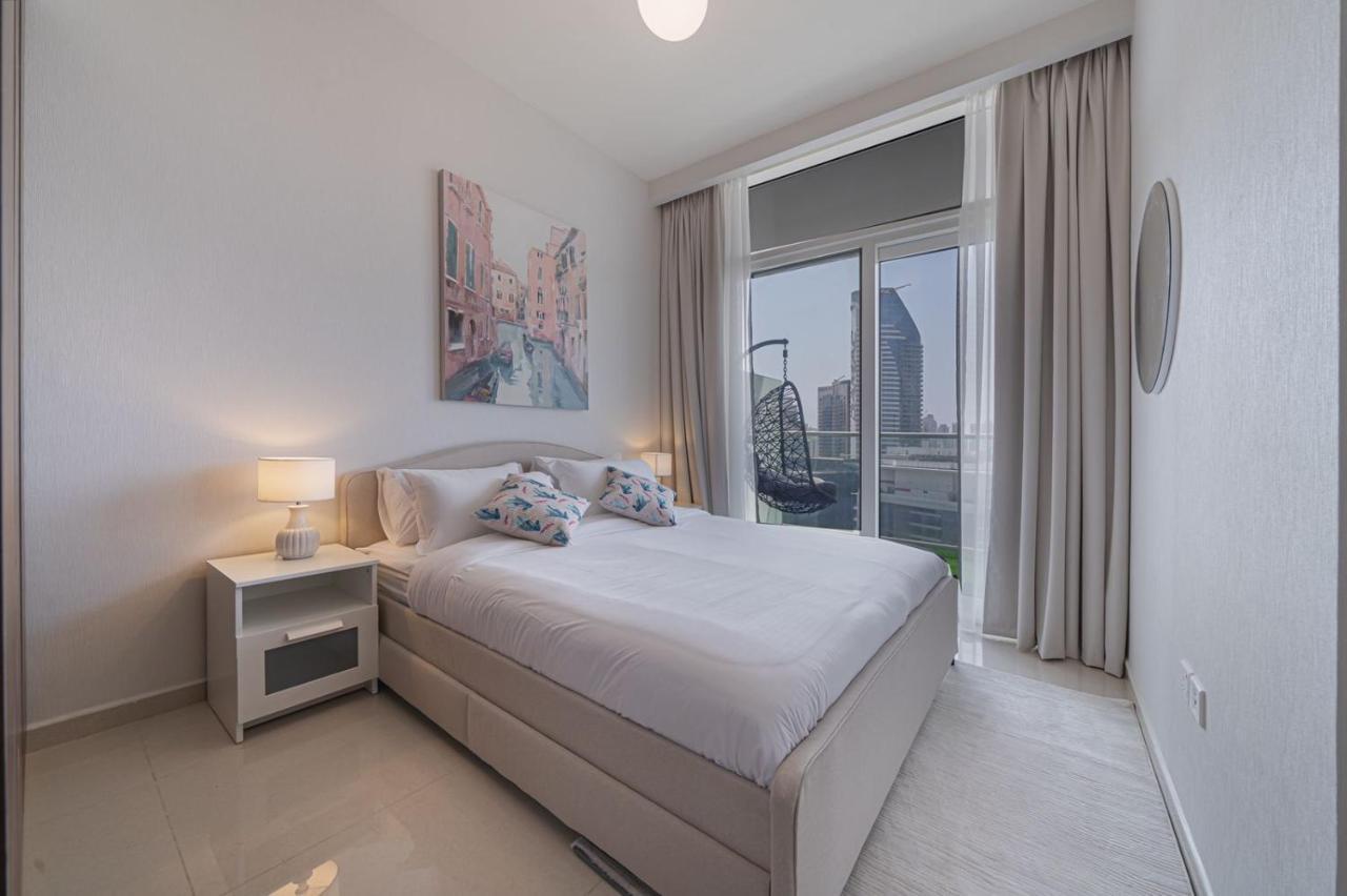 Alluring 1 Bd Apartment In Business Bay With Burj Khalifa View Dubaj Zewnętrze zdjęcie
