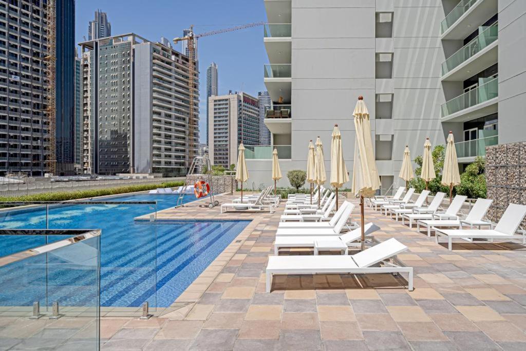 Alluring 1 Bd Apartment In Business Bay With Burj Khalifa View Dubaj Zewnętrze zdjęcie